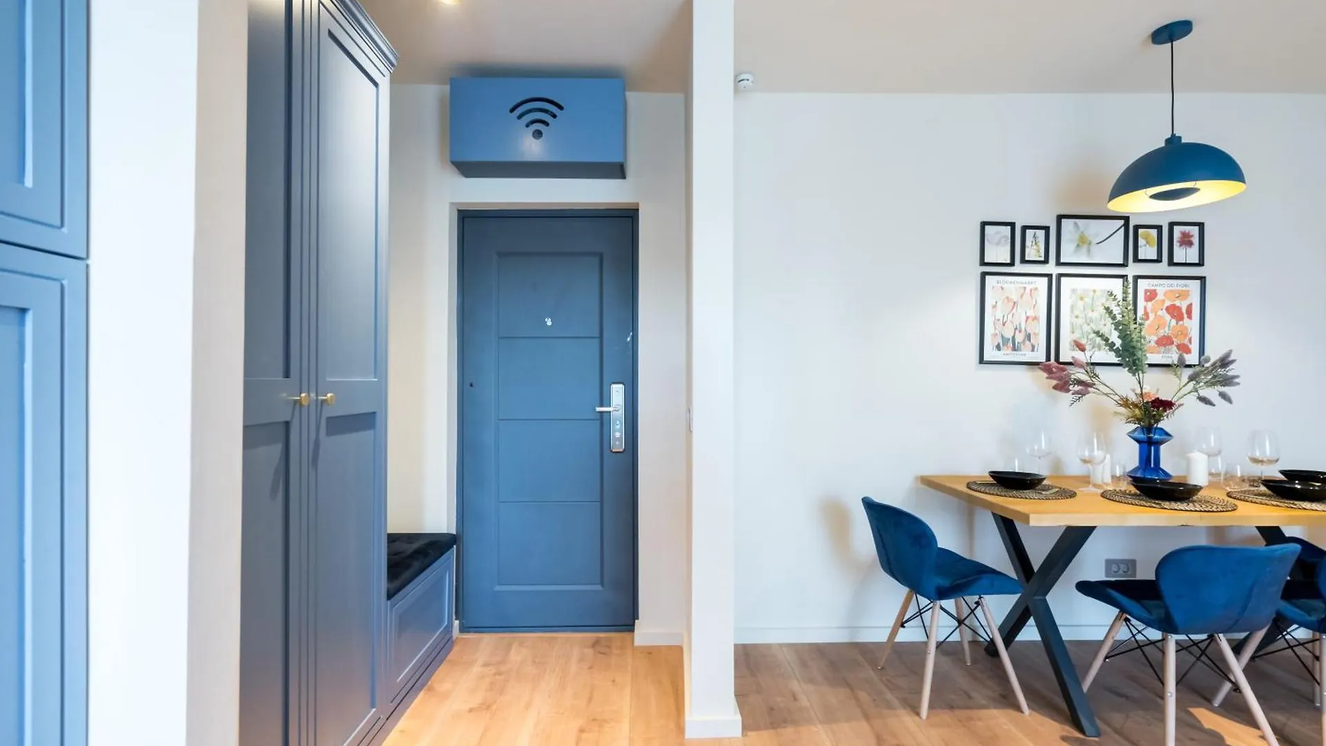 Azul Old Town Apartment Bucharest