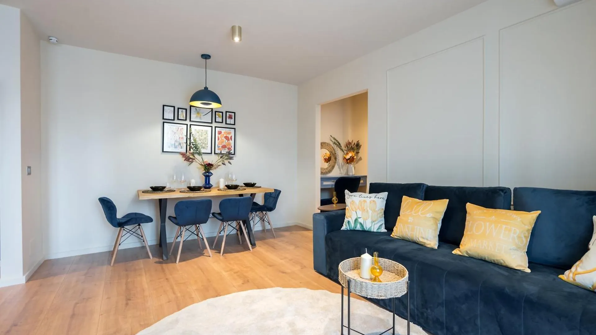 Azul Old Town Apartment Bucharest