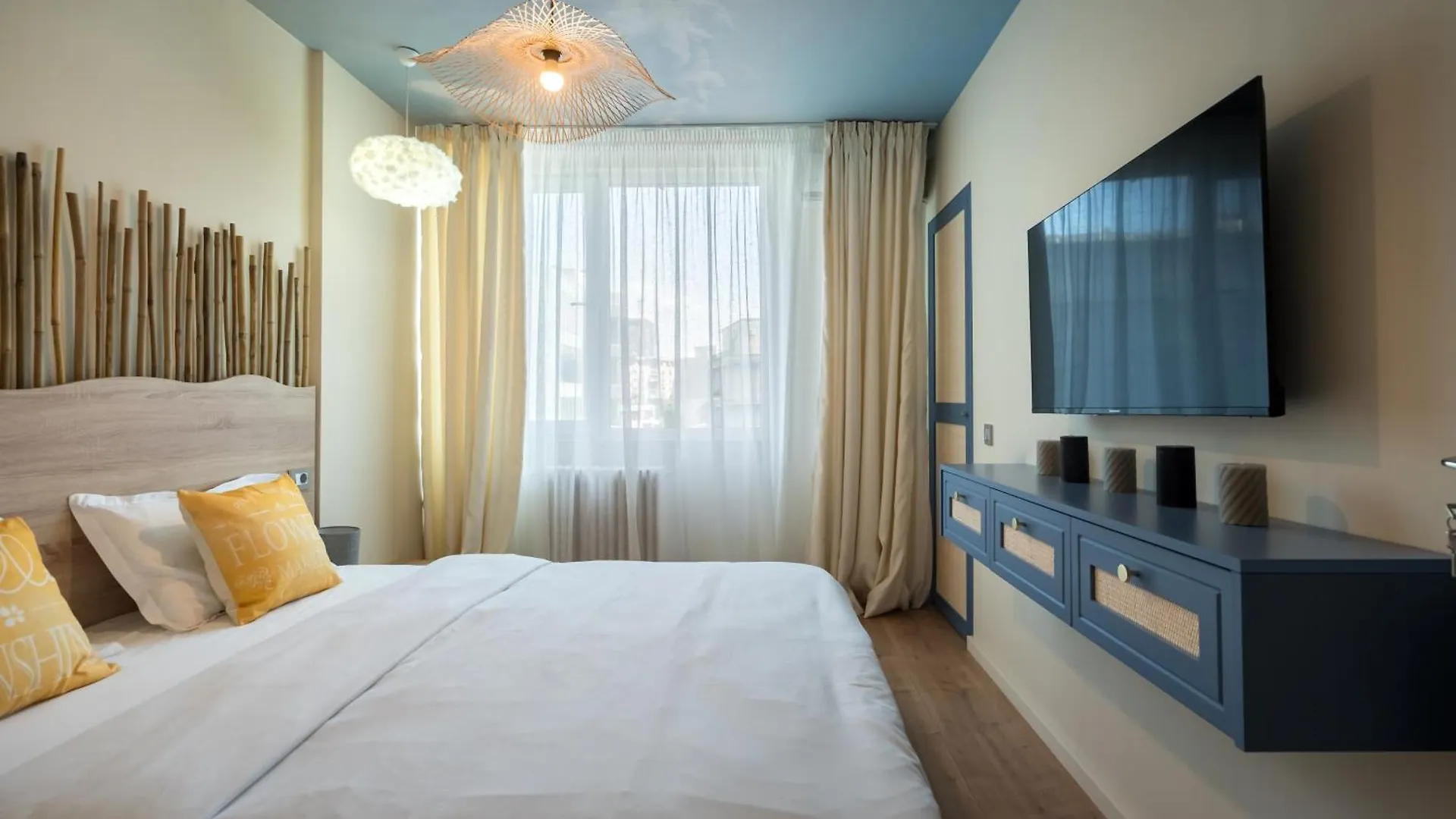 Azul Old Town Apartment Bucharest 0*,