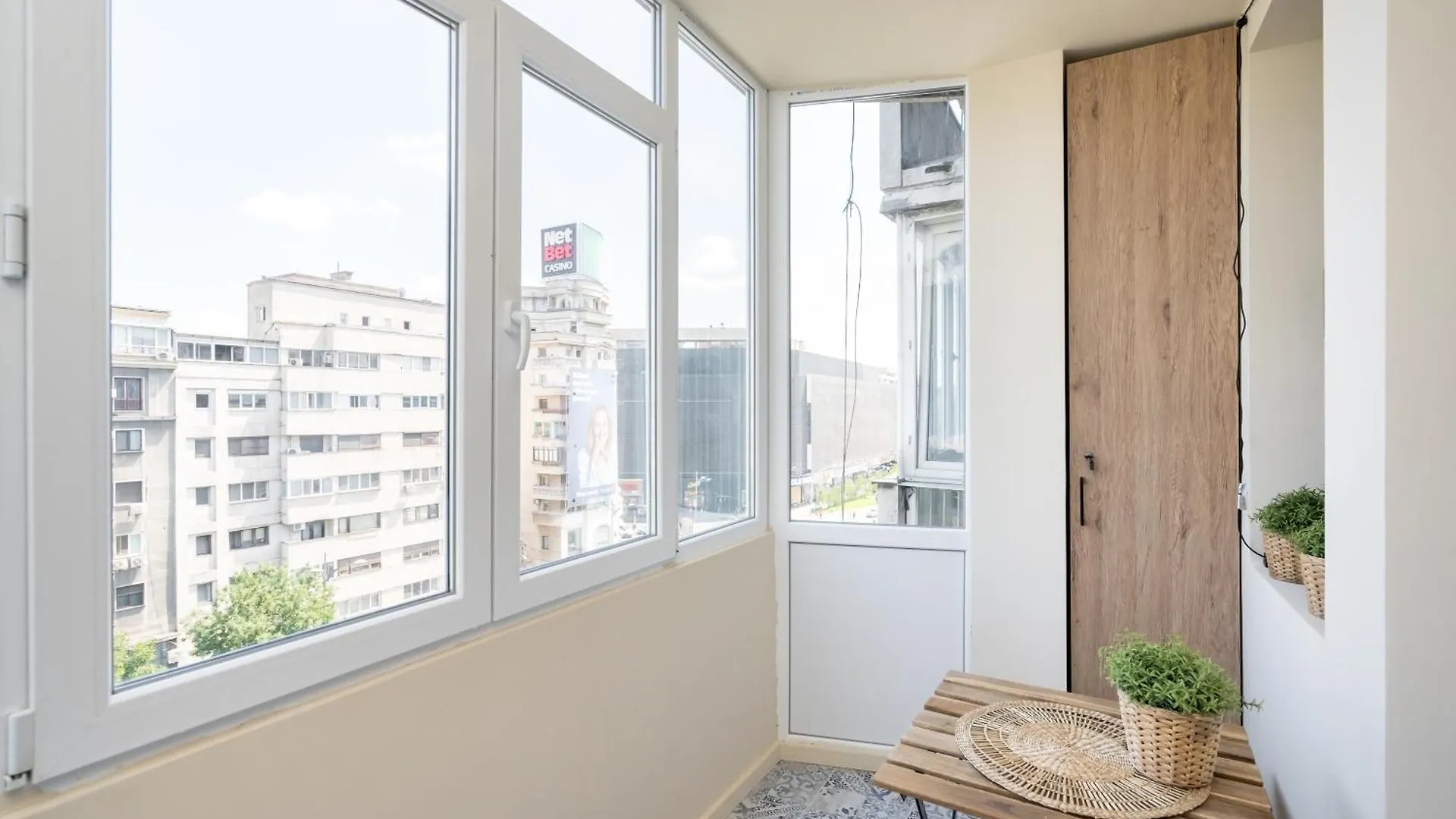 Azul Old Town Apartment Bucharest 0*,